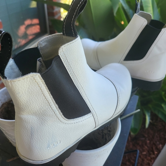 Jambu Jsu Eagle Ankle Boots, Size: 8 Medium; Water Resistant Chelsea Boots - Picture 7 of 14